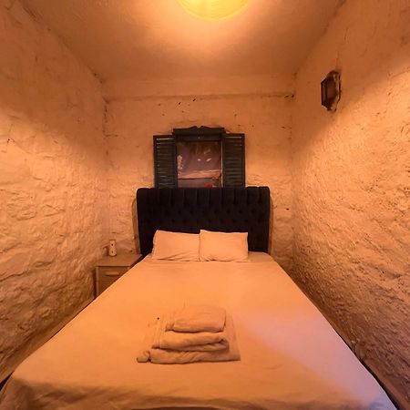 Belong Butik Otel Чесме Екстериор снимка