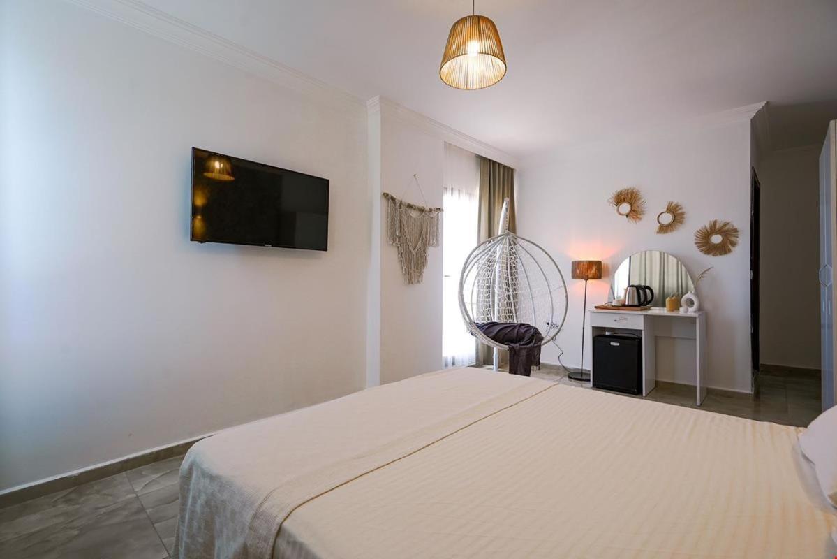 Belong Butik Otel Чесме Екстериор снимка